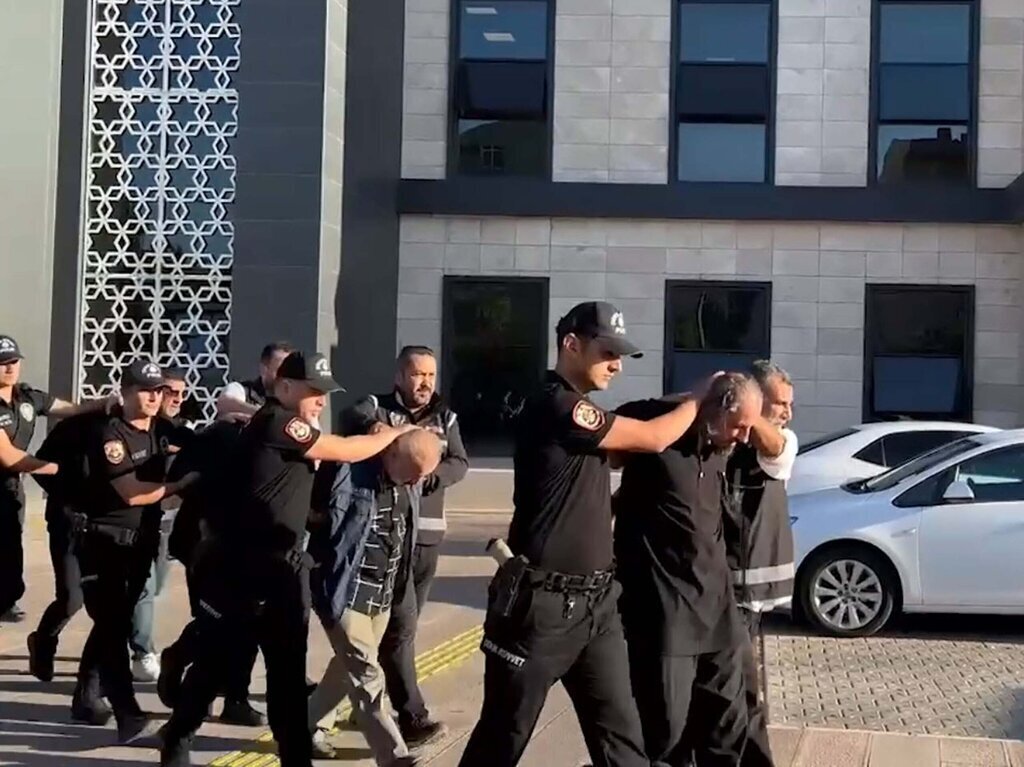 SAHTE MEHDININ MURITLERINE OPERASYON 10 410278 120965 scaled