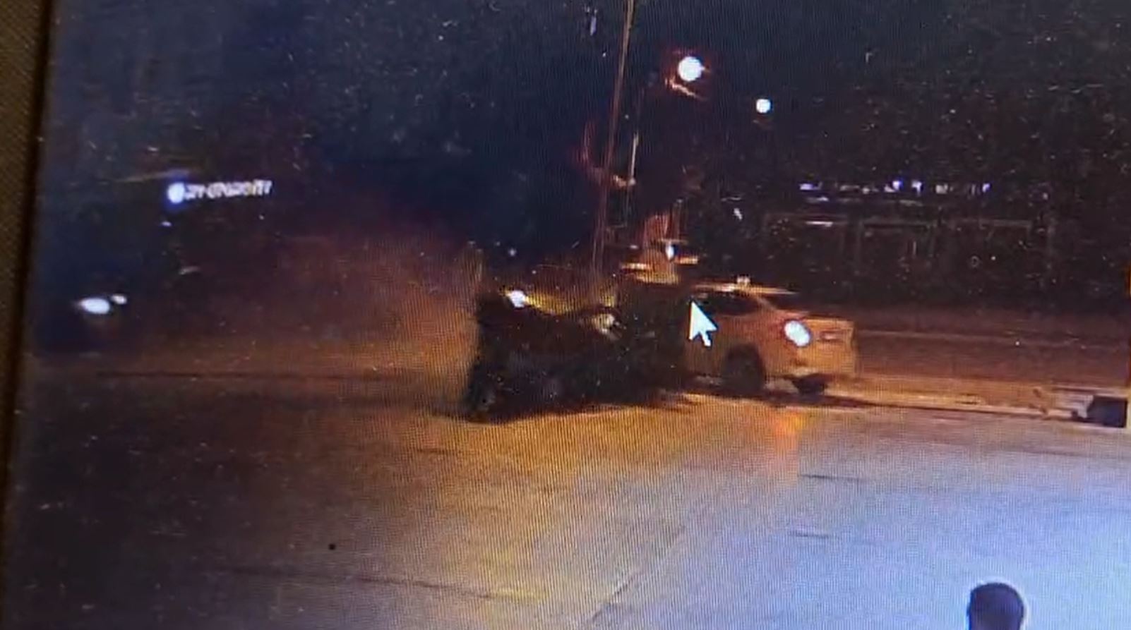 SAMSUNDA 3 ARACIN KARISTIGI KAZA KAMERA 883616 262511