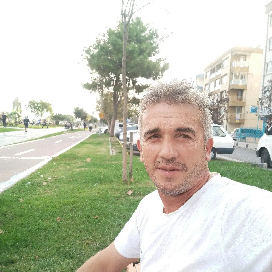 SAMSUNDA DEVRILEN KAMYONETIN SURUCUSU O 879575 261274