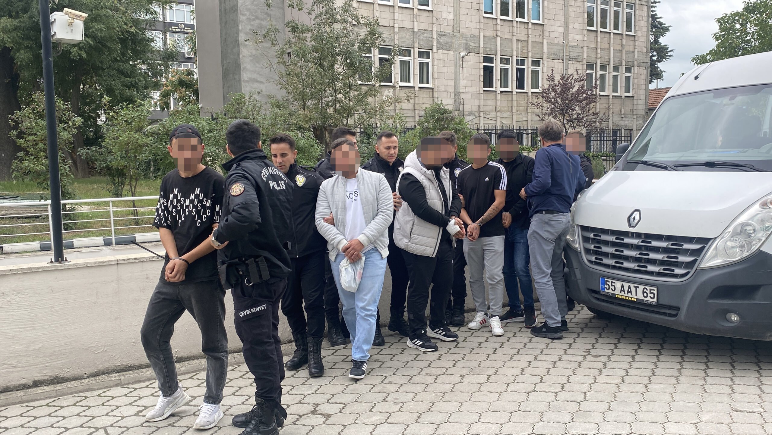 Samsun’da uyuşturucu operasyonuna 8 gözaltı /Video eklendi