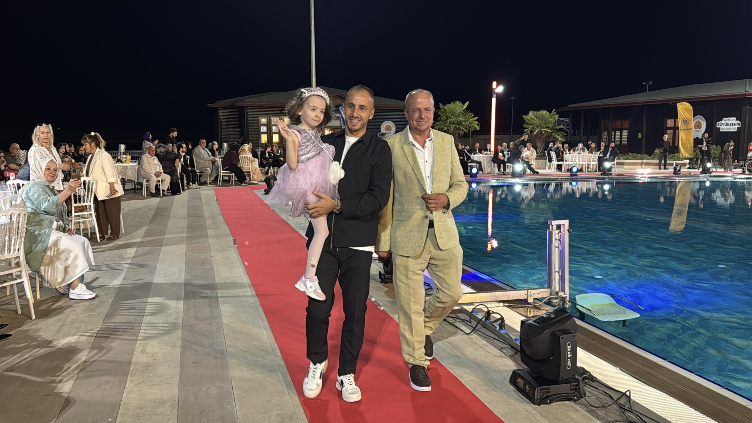 Samsunspor sponsorluğunda dünyada ilk kez ‘Engelsiz Işıkla