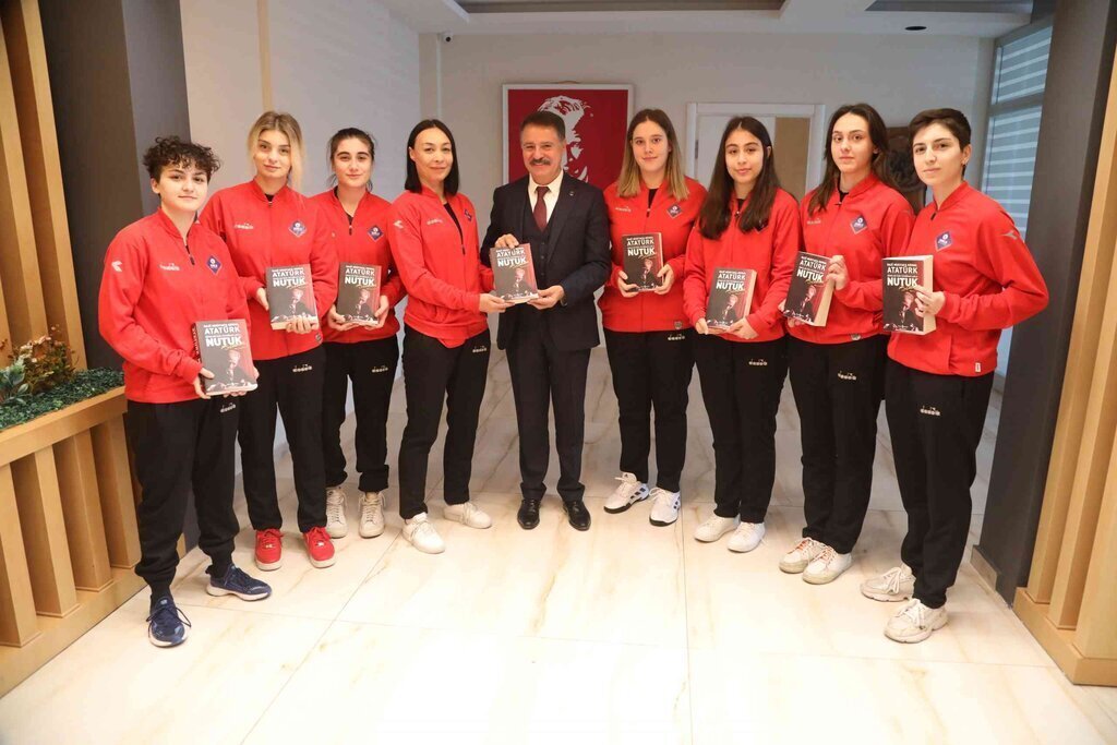 SAMSUNUN TEK KADIN BASKETBOL TAKIMI MANEVI DESTEK BEKLIYOR 3 scaled