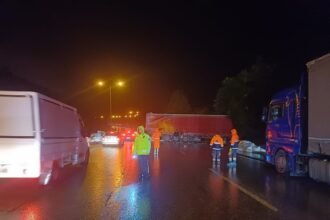 SAMSUN– ANKARA KARA YOLUNDA TIR BARIYERL 939026 278846