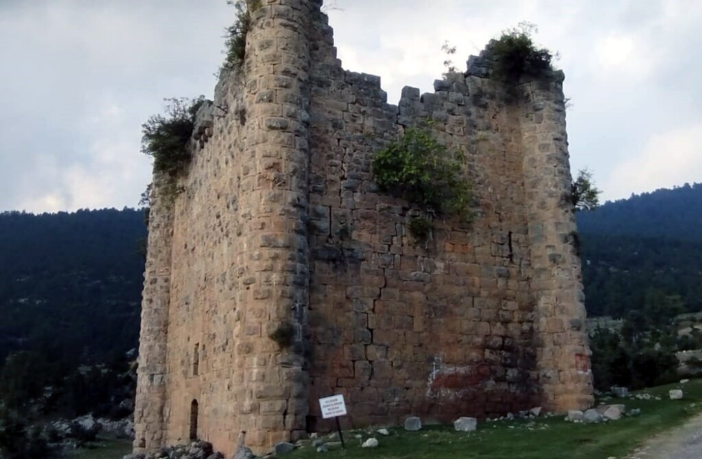 SINAP KALESI 8 ASIRDIR AYAKTA 456565 134780