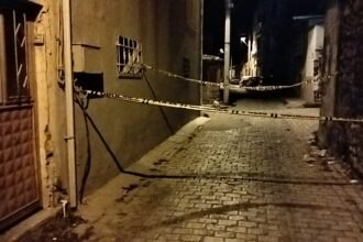 SOKAKTA KARSILASTIGI AMCASINI 3 YERINDEN 920233 273476