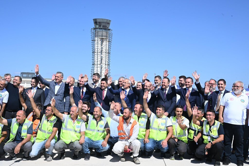 Sabiha Gokcen Havalimani 2. Pistinde Test Ucuslari Basladi