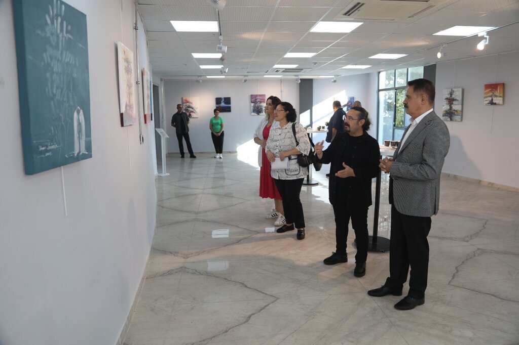 Samsunda Can Sergi sanatseverlerle bulustu