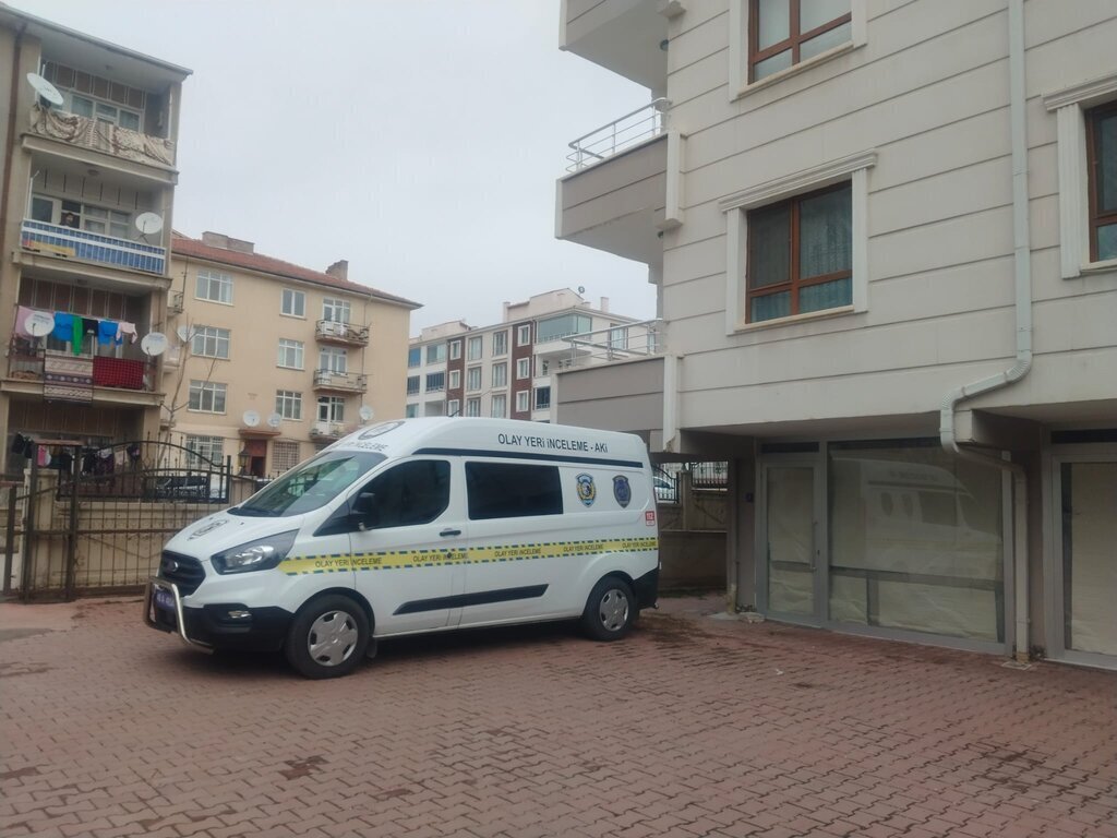 TABANCAYLA YARALANIP HASTANEDE OLEN HAMI 485220 143533