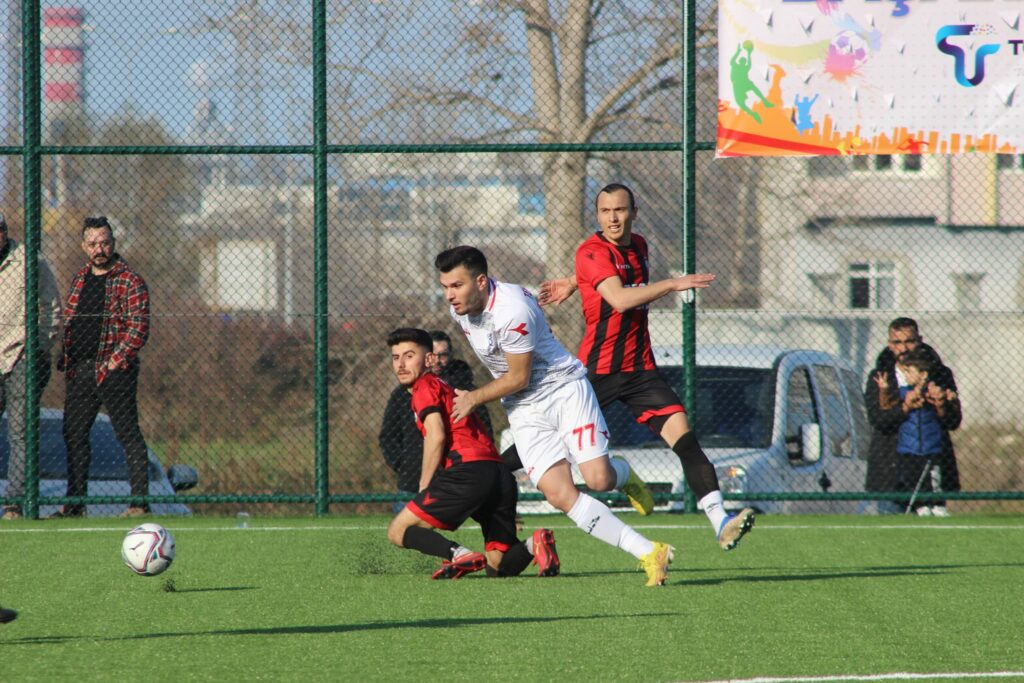 Tekkeköyspor Play-Off’u garantiledi