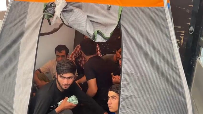 TIRIN DORSESINDEKI KAMP CADIRLARINDAN 1 918770 273006