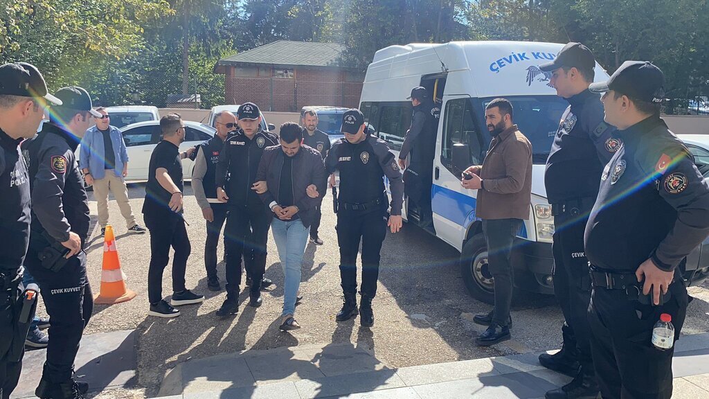 TOKATTA YEGENI DAYISINI BICAKLAYARAK OL 360974 99656