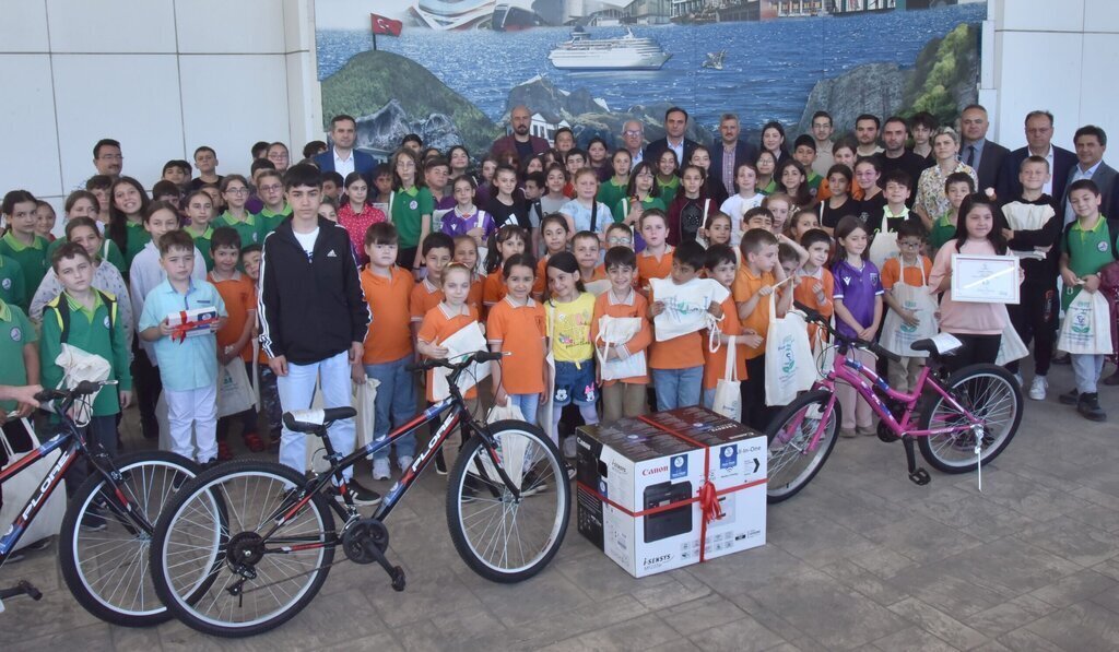 Tekkekoyde 20 Ton Atik Yag Geri Donusume Kazandirildi scaled