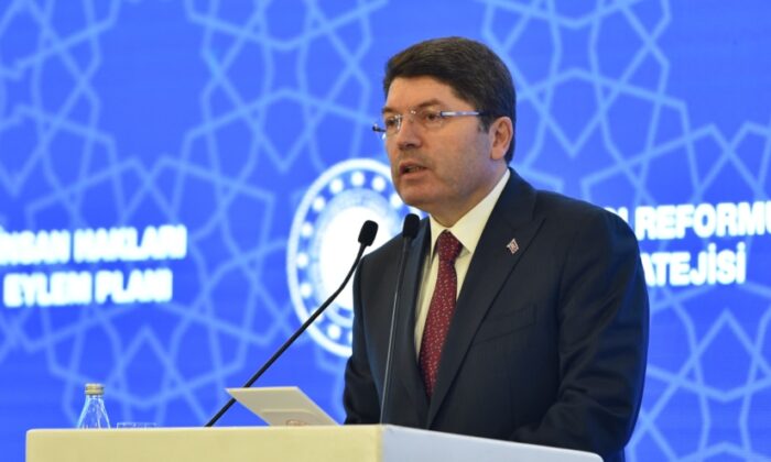 Tunç: Reform sürecini kararlılıkla sürdüreceğiz