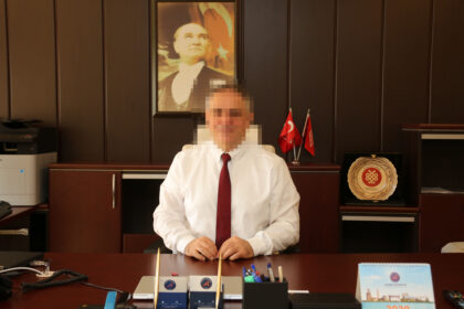 UNIVERSITE HASTANESINDE PROFESORE GIZLI 956128 283949