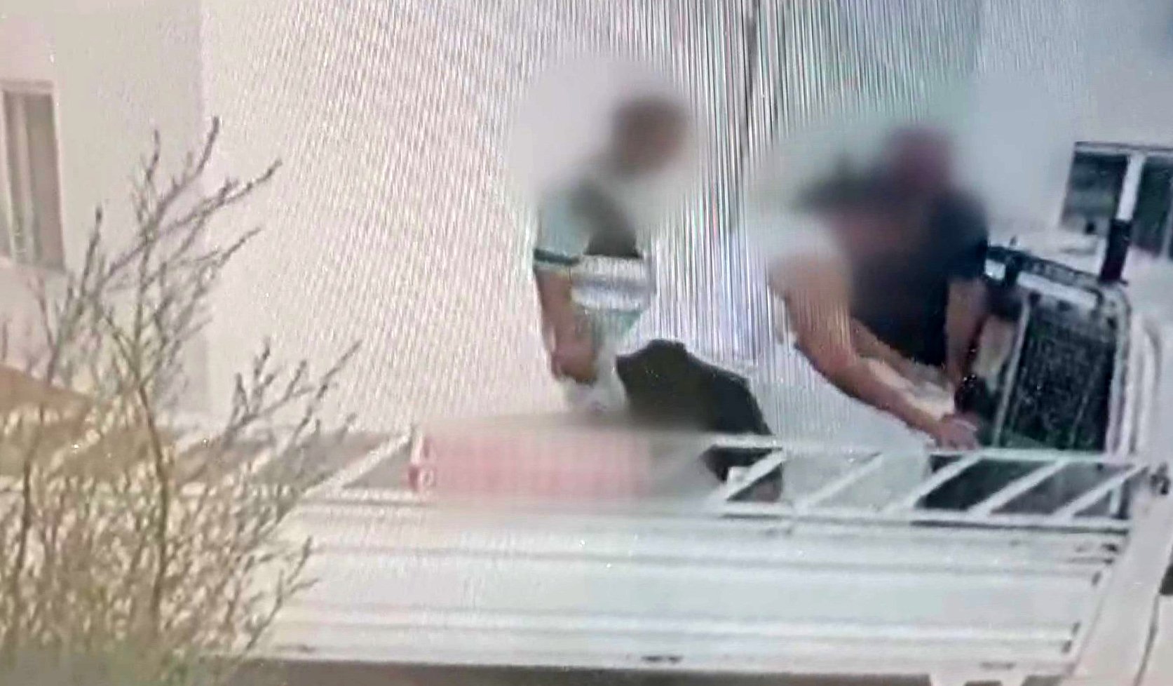 UZAKLASTIRMA KARARINI HICE SAYDI EVDEKI 881707 261918