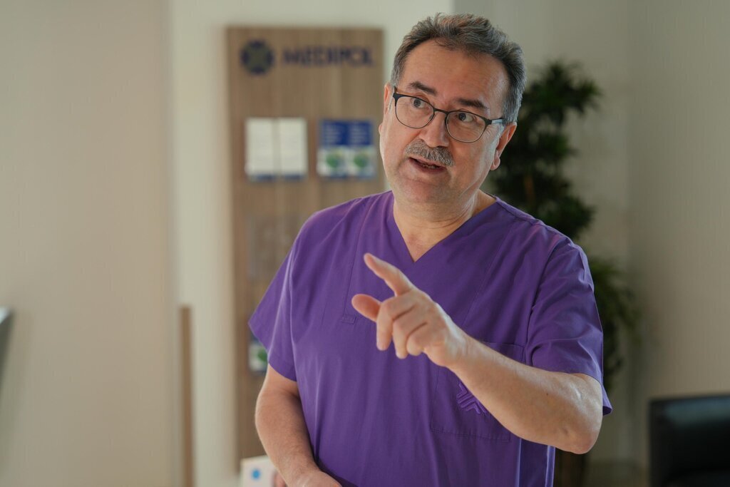 UZMANI UYARDI ESTETIK AMELIYATLAR YOGUN 477813 141293 scaled