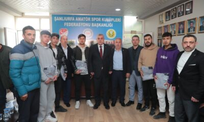 Başkan Beyazgül, U18 Ligi Şampiyonu 63 Urfa Spor Futbolcularını tebrik etti