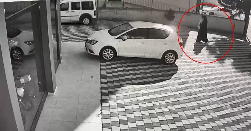 YENISEHIRDE 2 KADININ EVDEN HIRSIZLIK Y 529935 156958 1