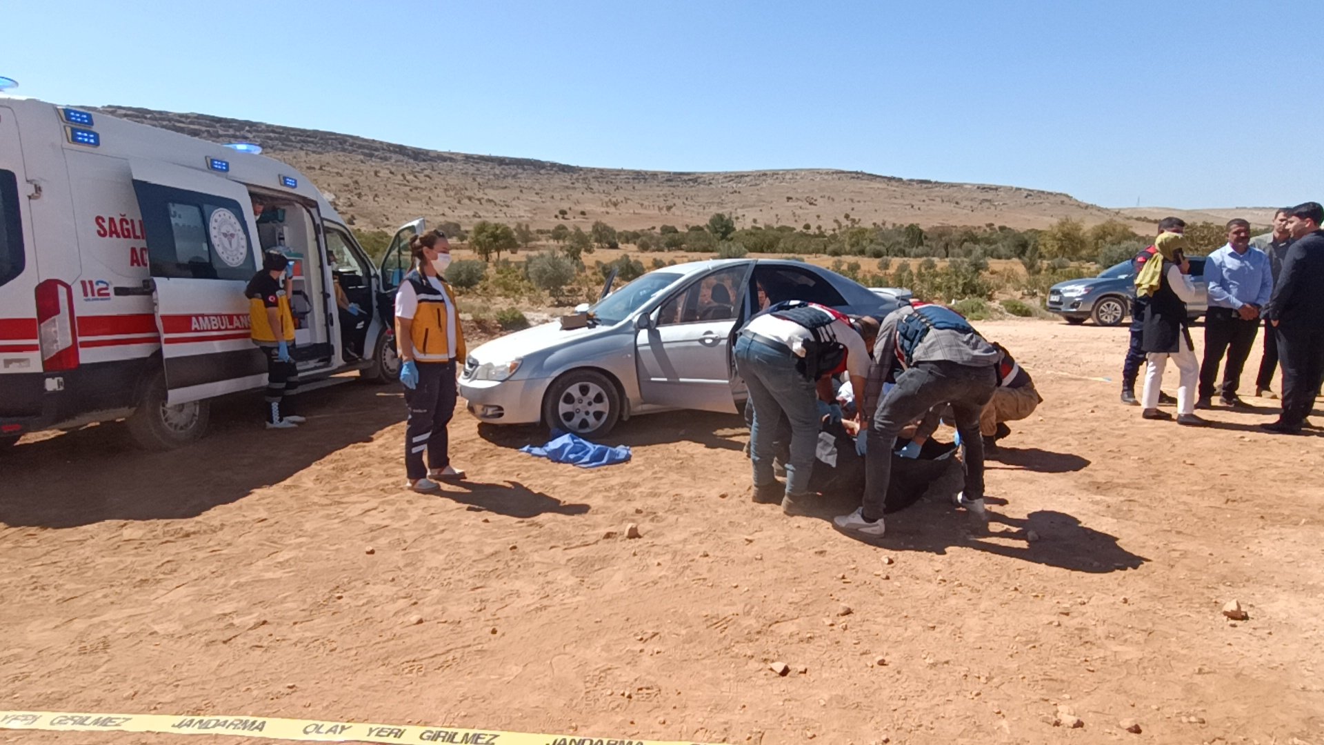 Ziraat teknikeri, kalbinden bıçaklanarak öldürülmüş halde