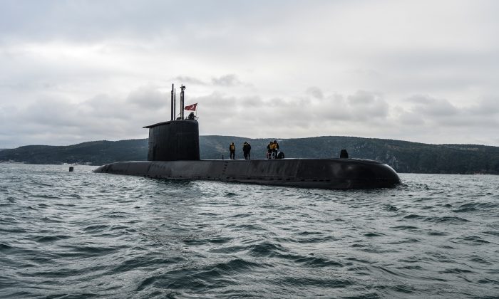 Askeri denizaltı Samsun’a geliyor