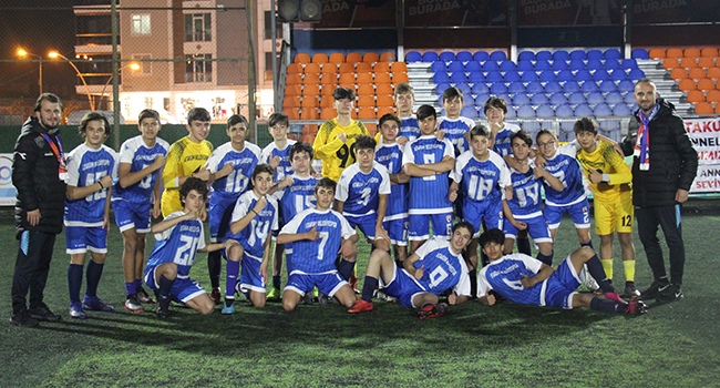 Atakum U-15 Samsun şampiyonu