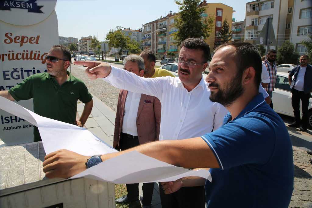 Atakum Kent Meydanı için ilk kazma vuruldu