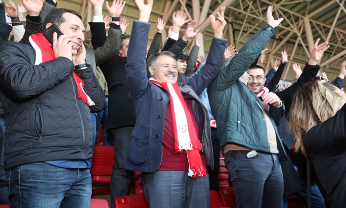 Atakum Belediye Başkanı Av. Cemil Deveci: Samsunspor’un 56. kuruluş yıl dönümü dolayısıyla mesaj yayımladı