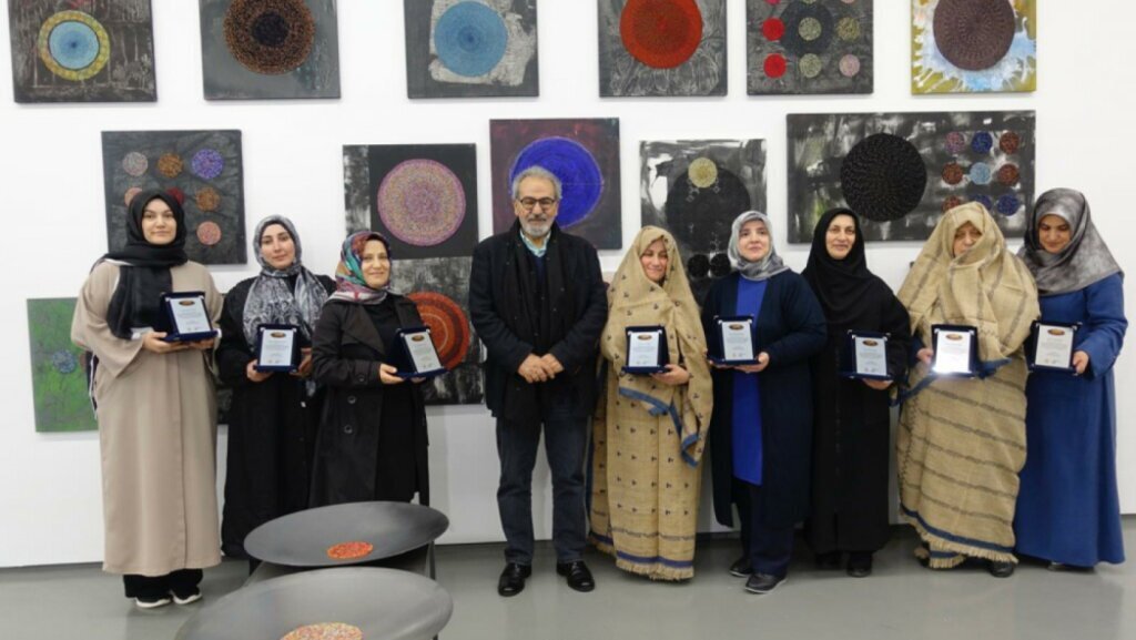 baksi9 i67fce1b97a8ab