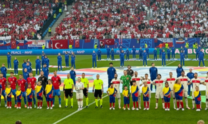 Milli maçta son noktayı Cenk Tosun koydu; Türkiye 2, Çekya 1