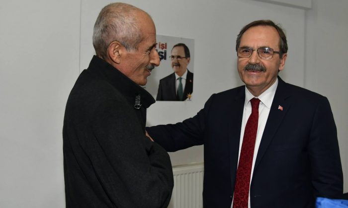 Başkan Zihni Şahin, Kardelen Sitesi sakinleriyle buluştu