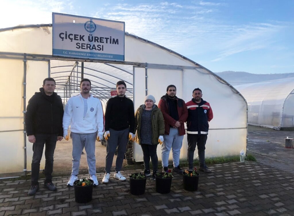 buyuk universite ogrencilerine ata tohumu projesi anlatildi 2121