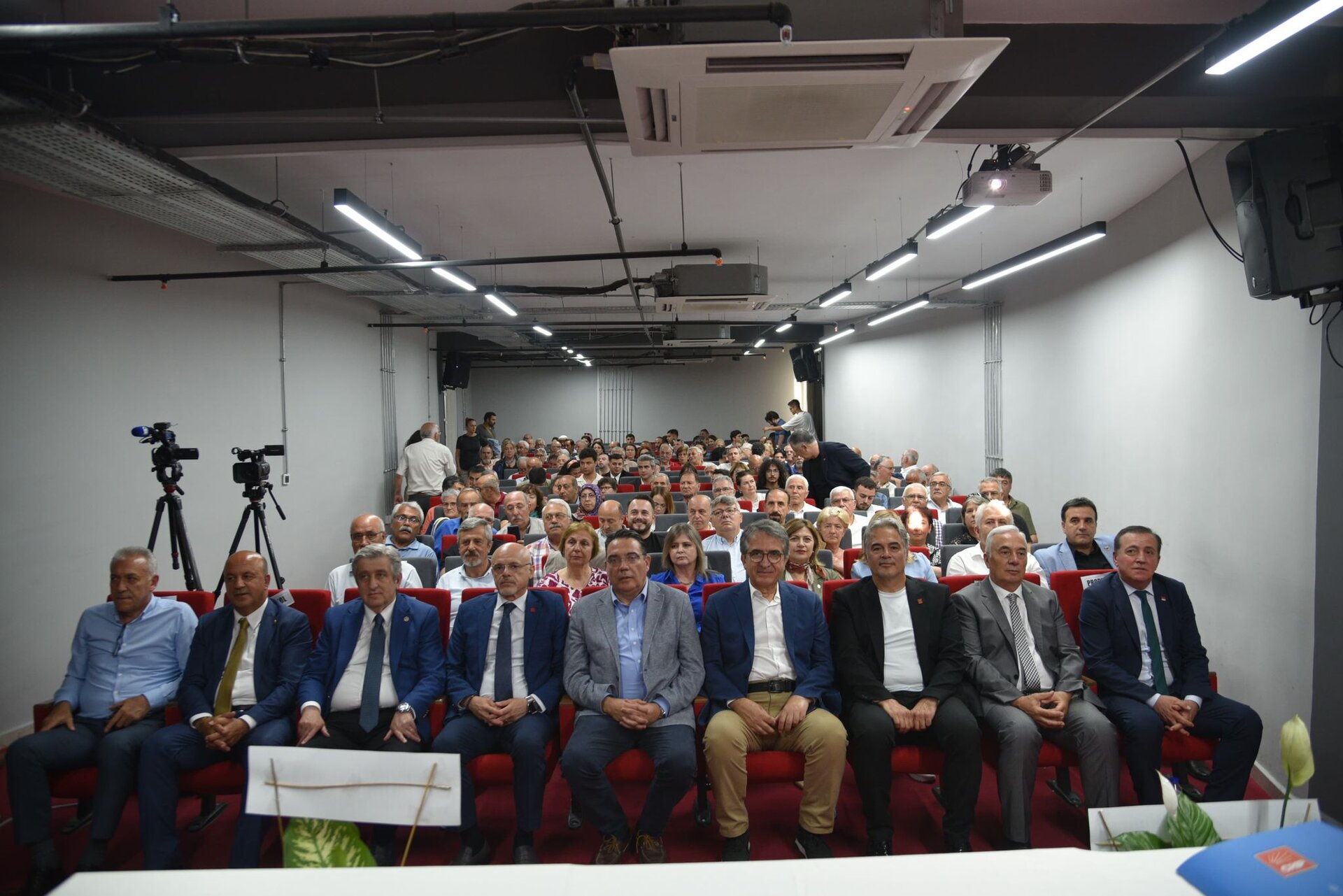 d8cd318a 5389 44ac 814f a652687cf9e8