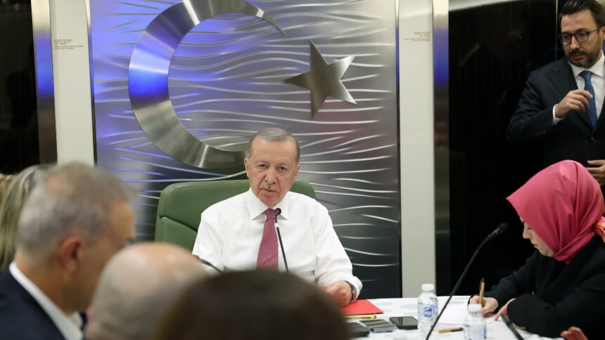 e085e918 8542 4796 8084 2b3d69fadb5b