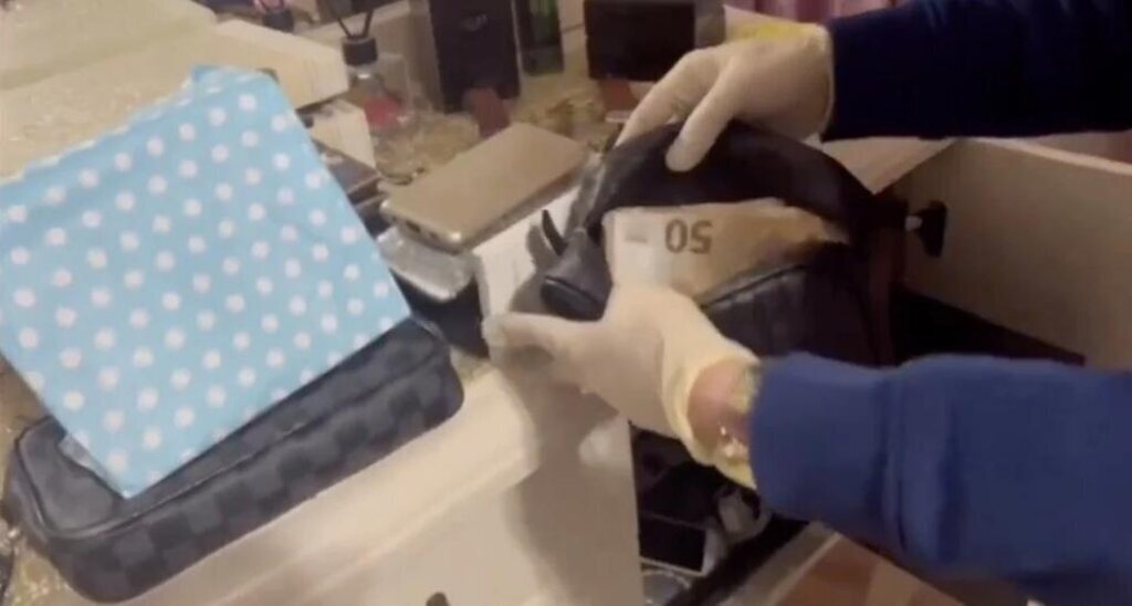 fdb7ccfa7d3b278f5f8db2ed715e0e7c