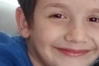 fdba1a3f c50b 4932 ae3c 4b724765cd3f