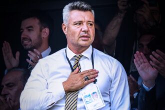 fenerbahcenin yeni baskani sadettin saran oldu