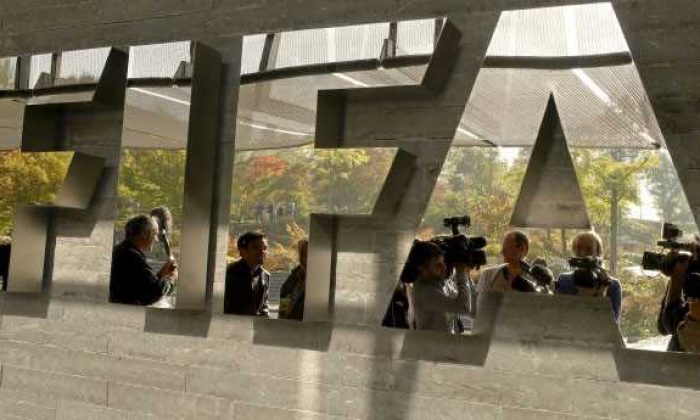 FIFA Binasına Polis Bastı
