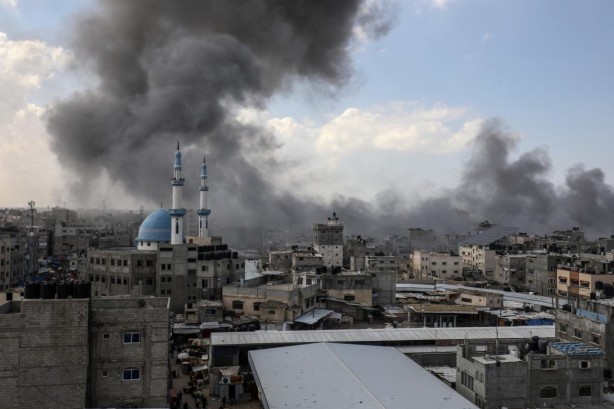 İsrail ile Hamas arasında esir takası oldu