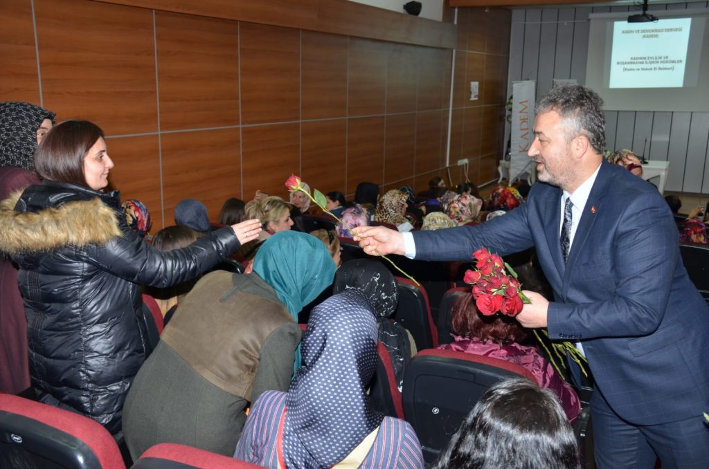 19 Mayıs İlçesinde Dünya Kadınlar günü coşkuyla kutlandı