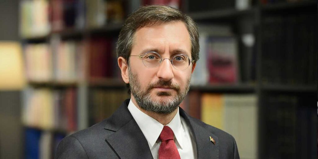 Fahrettin Altun’dan OVP yorumu: Türkiye Yüzyılı hedeflerine ulaşmada kritik rol oynayacak