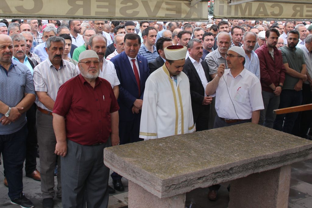 Havza’da Cumhurbaşkanı Muhammed Mursi için gıyabi cenaze namazı kılındı