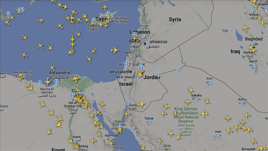 İsrail ve Lübnan’a uçuşları askıya alınıyor