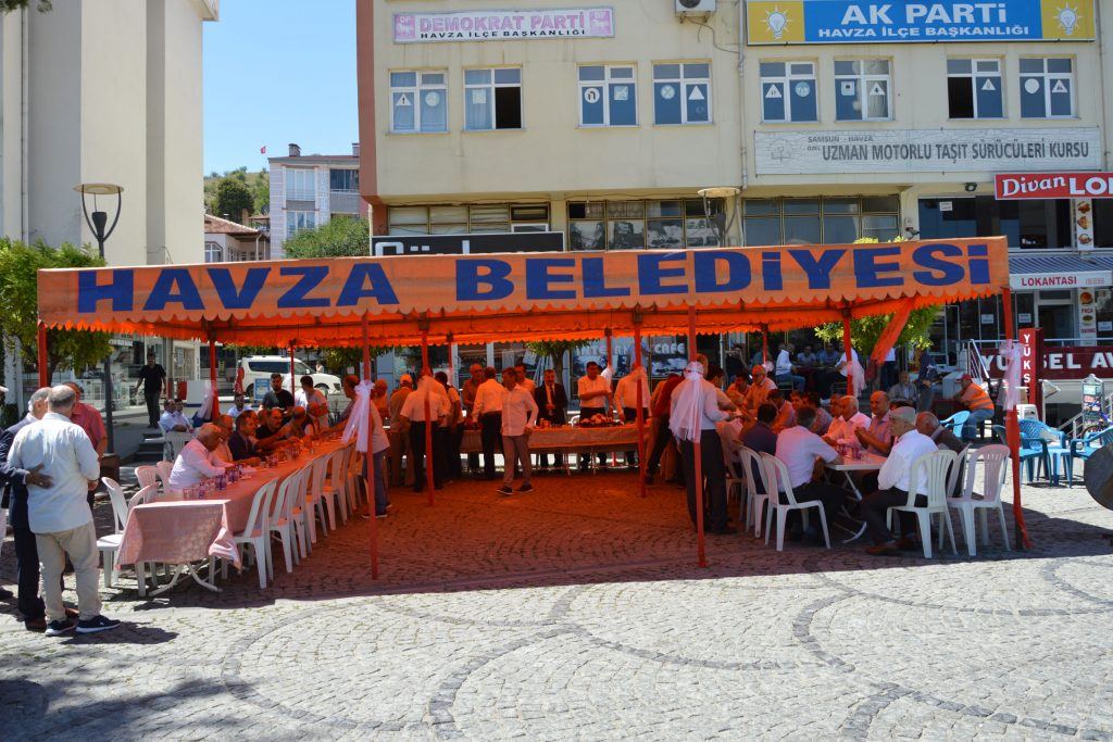 Havza’da bayramlaşma programına yoğun katılım