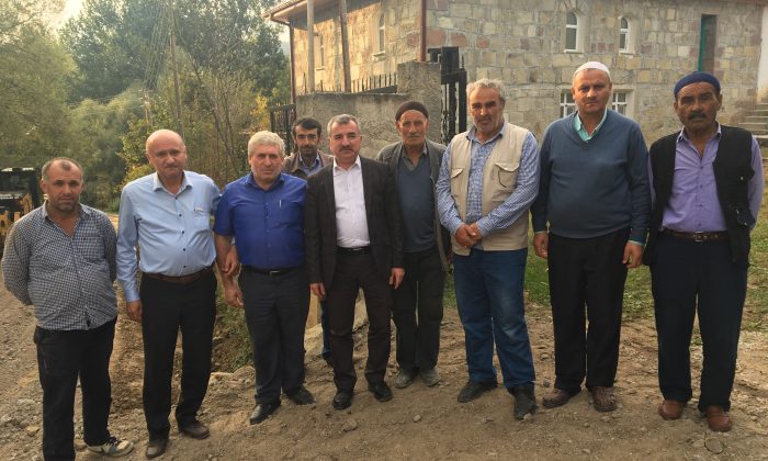 Başkan Özdemir kırsal mahalleleri ziyaret etti