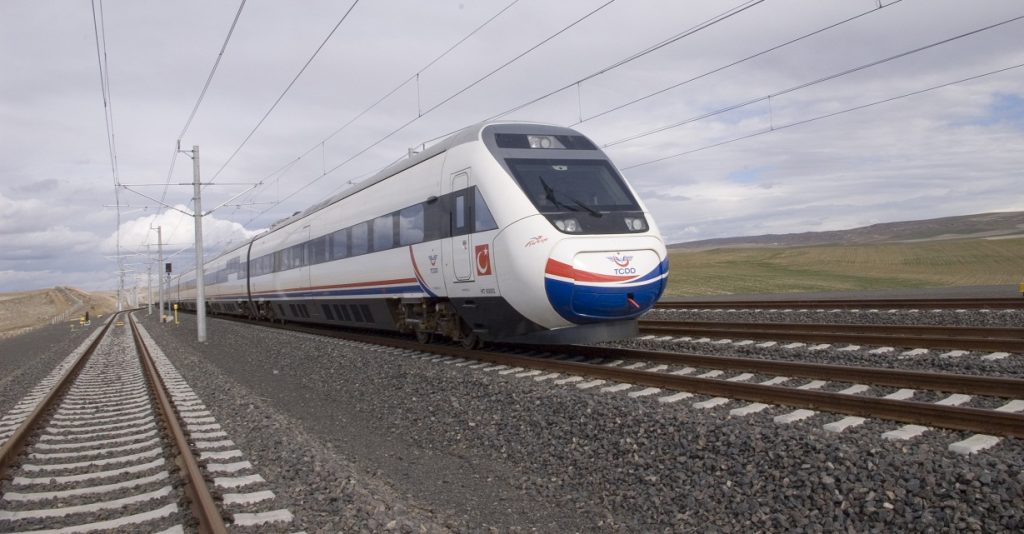 Erzurum’a hızlı tren müjdesi