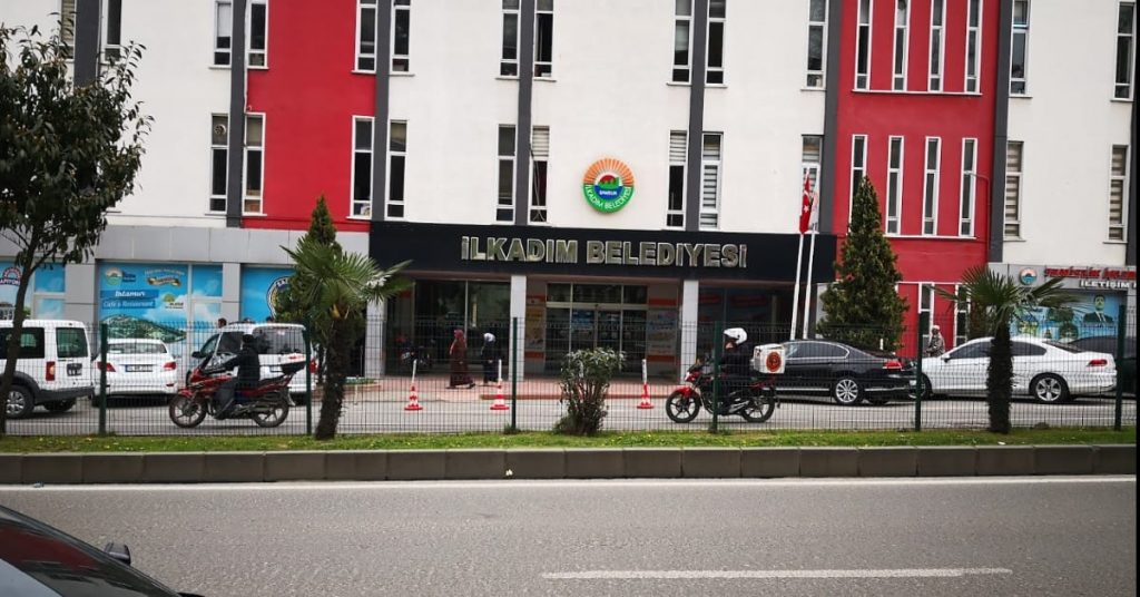 İlkadım Belediyesi’nin borç nedeniyle hacizli olduğu ortaya çıktı