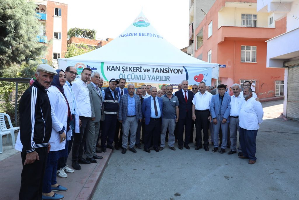 İlkadım Belediyesi’nin ‘Belediye Mahallenizde’ projesi ilgi görüyor