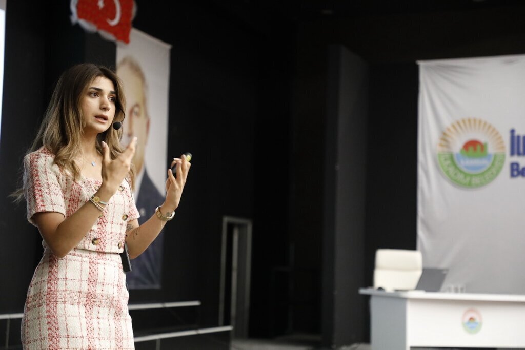 ilkadim personeli bilgileniyopr