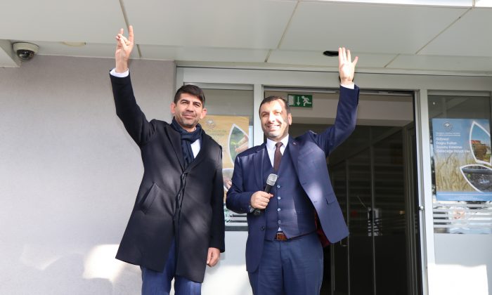 AK Parti adayı Sarıcaoğlu ile MHP’li Örsel, seçim startını birlikte verdi