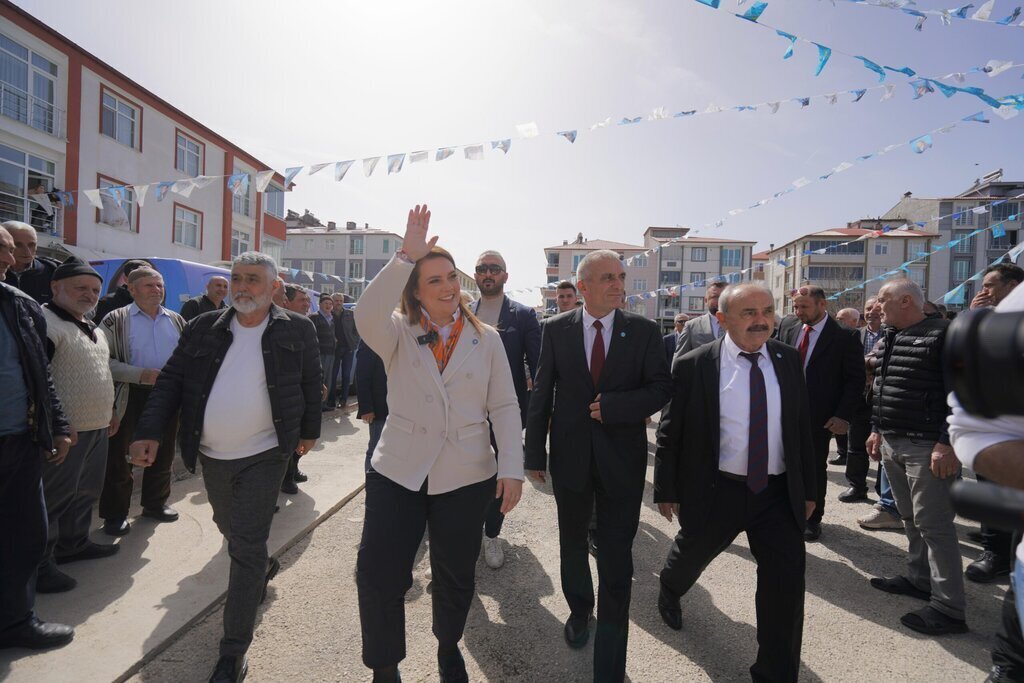 kazaniyoruz nilay tufekci scaled